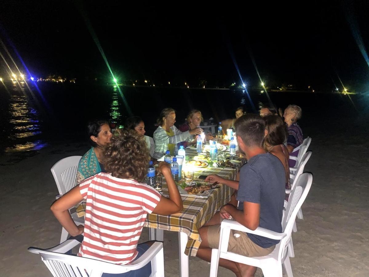 Adroit Beach Inn Guraidhoo (Kaafu Atoll) Exterior foto