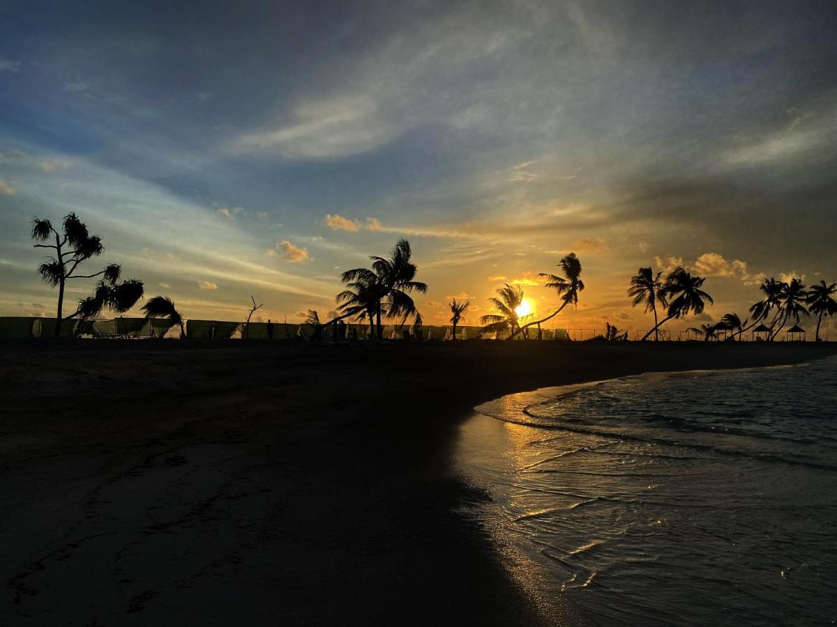 Adroit Beach Inn Guraidhoo (Kaafu Atoll) Exterior foto