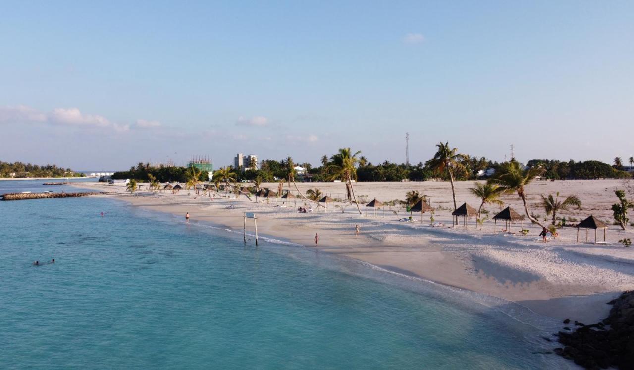 Adroit Beach Inn Guraidhoo (Kaafu Atoll) Exterior foto